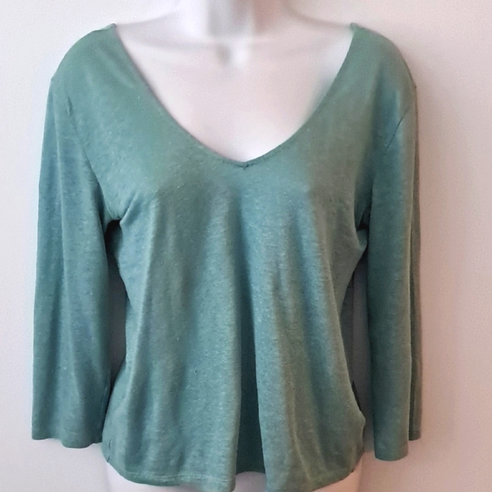 Sage Green Linen Deep V Neck 3/4 Sleeve Pullover Tee Majestic Filatures Sz S M